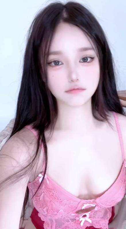 极品反差网红-欲梦-粉红情趣装 [3p/1v/899M]