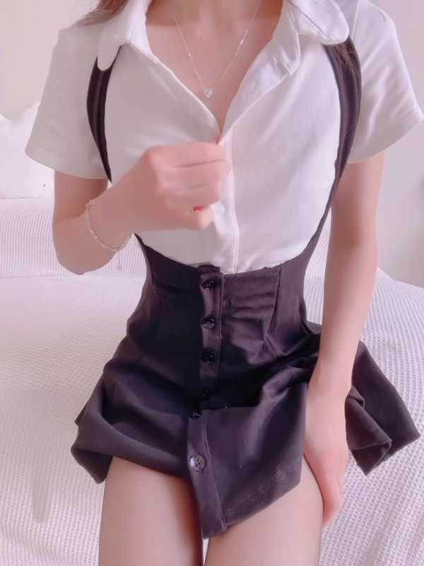 芋圆呀呀 黑丝制服 [1V/818M]
