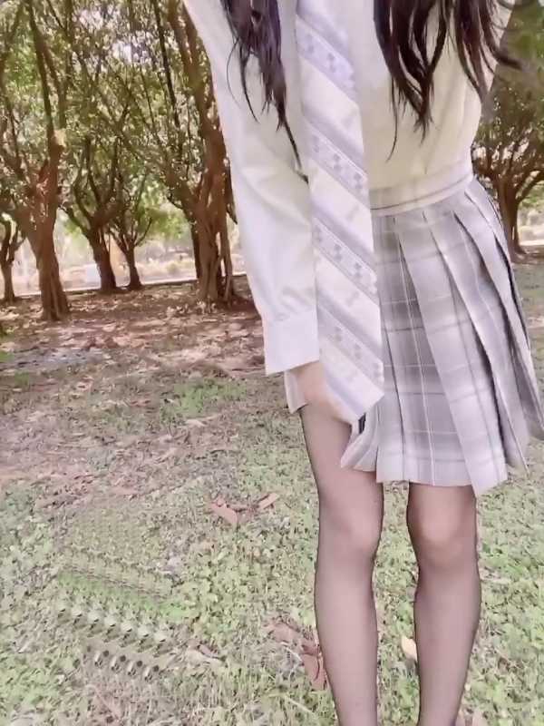 芋圆呀呀 JK户外露出 [1V/561M]