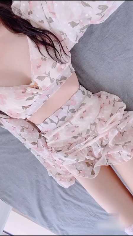 芋圆呀呀 碎花短裙 [1V/721M]