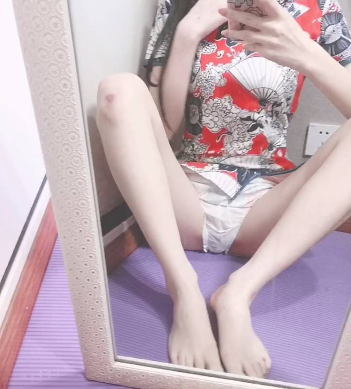 全世界最好的酒 -日式连衣裙 [1V/717M]