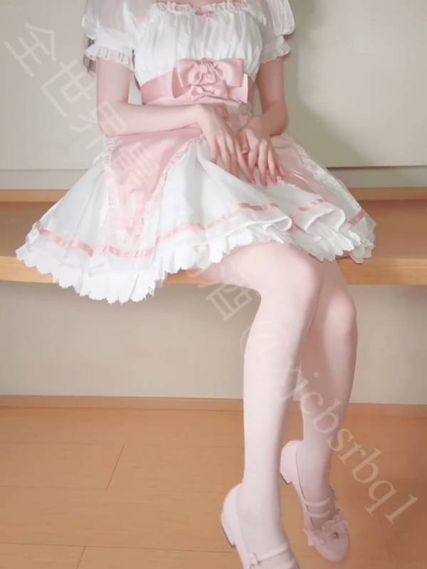 全世界最好的酒-洛丽塔 [1v+259M]