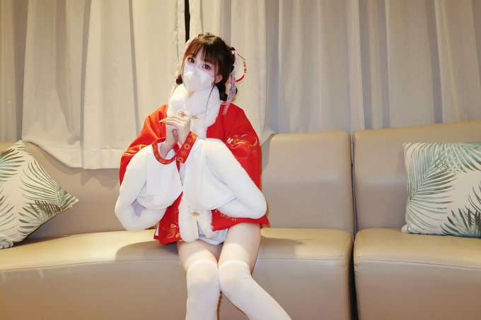 cola酱 -醉酒白丝妹妹 [1v/521M]