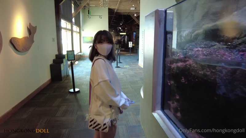 HongKongDoll(玩偶姐姐)一日女友的漂亮姐姐 中 -她是谁 [1V/4.17G]
