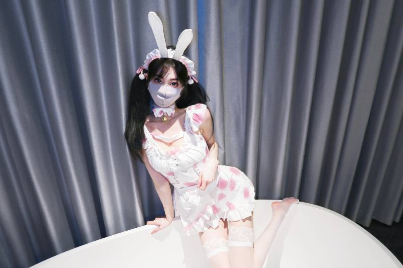 cola酱 -可爱的女仆 [1v/701M]