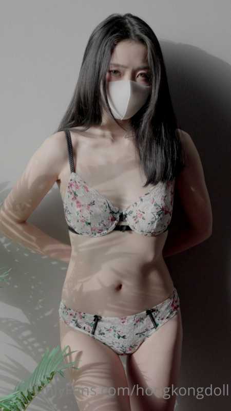 HongKongDoll(玩偶姐姐)情欲小碎花 [2V/1.23G]