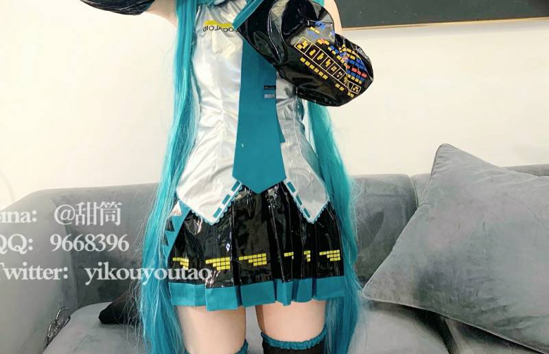 萌白酱 -初音 [43P+1V+2.05G]