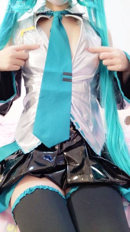 萌白酱 -初音 [43P+1V+2.05G]