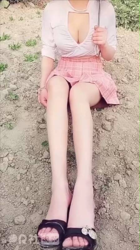 麻酥酥哟 - 户外单车露出 [23P+6V+220M]