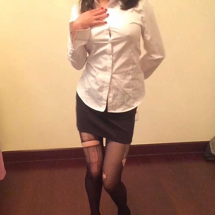 麻酥酥哟 - 极度ol服装撕丝袜 [1V+291M]