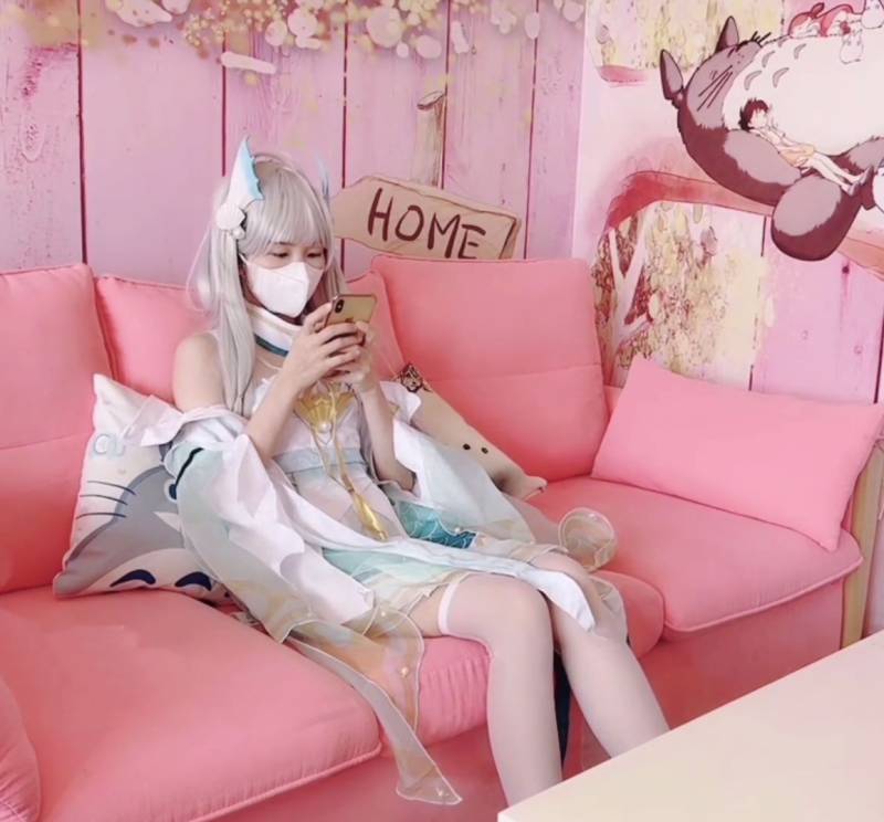 粉色情人-cos王者西施 [4p+1v+1.19G]