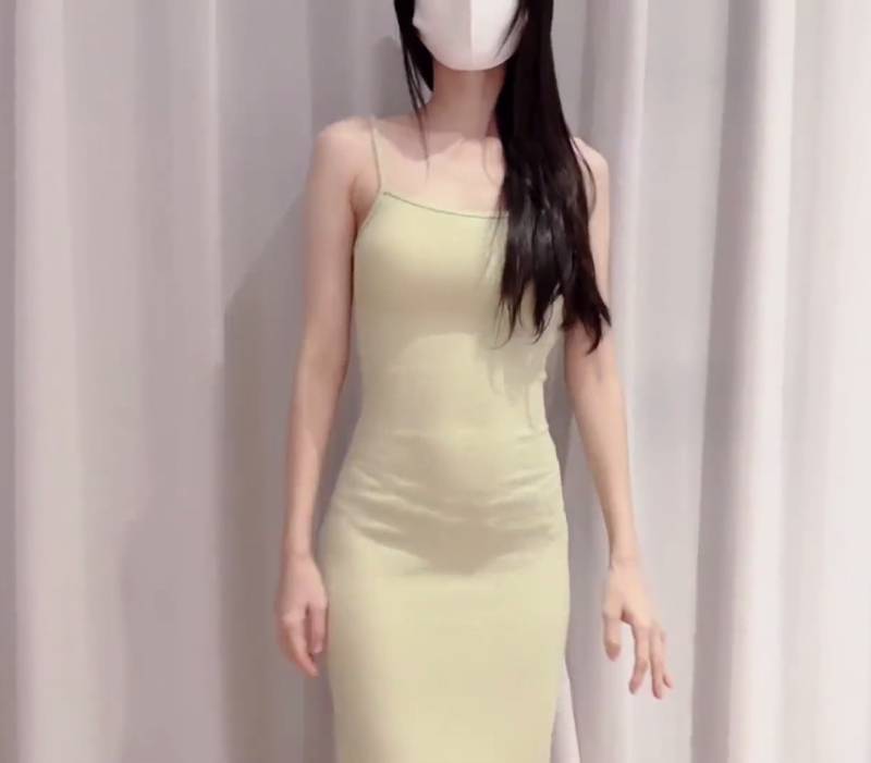 粉色情人-高颜值校花的生活记录点点滴滴 [1v+712M]