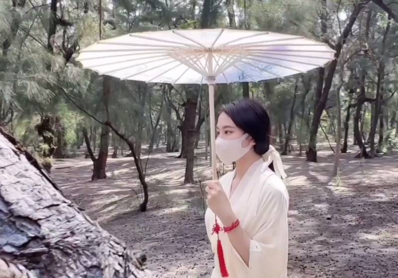 不见星空 – 我的反差古风女友 [1V+468M]