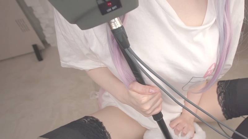 ASMR 幽灵妹会限舔耳 1 [1V+2.45G]