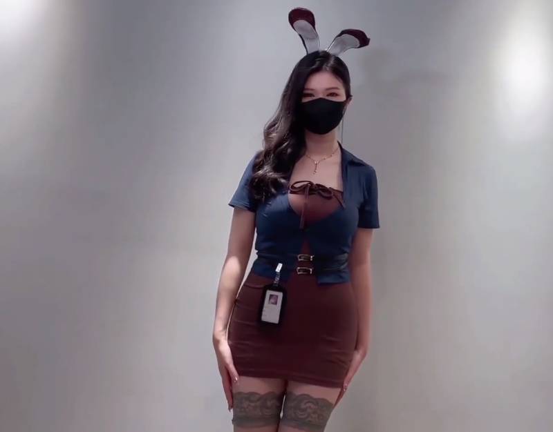 极品御姐-狐不妖-你的兔子女神 [1V+1.43G]