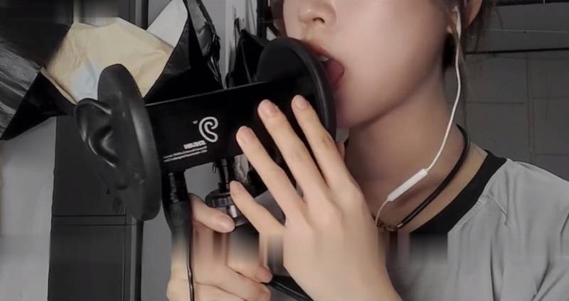 豆沙包好次吗 舔耳ASMR福利 [2V+193M]