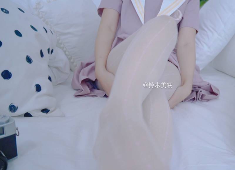 铃木美咲 - 得意的极品学妹 [32P/1V/1.49G]