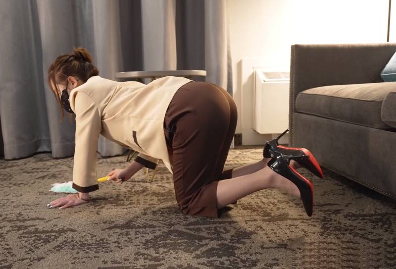 米菲兔 - 酒店极品保洁女神 [1v/1.01G]