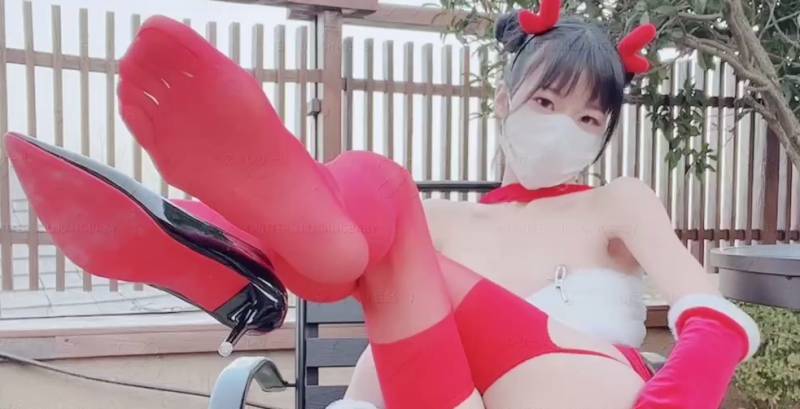 米娜学姐 小酒酱 -户外露出圣诞小鹿 [1V/166M]