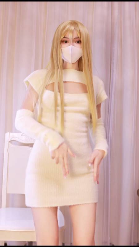 苏浅浅 -白毛衣热舞+白衣户外露出 [9P/5V/43M]