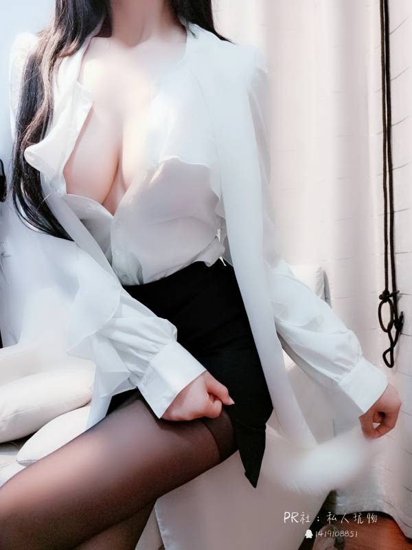 私人玩物 -极品黑丝小秘书 [66P/10V/1.29G]