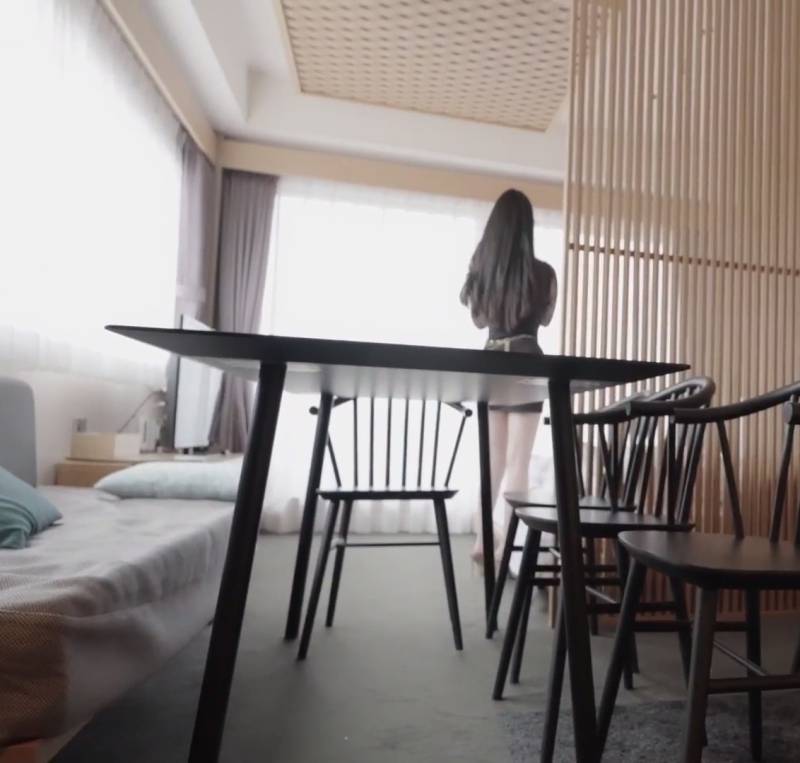 nana 娜娜–极品性感家教 [1v/3.86G]