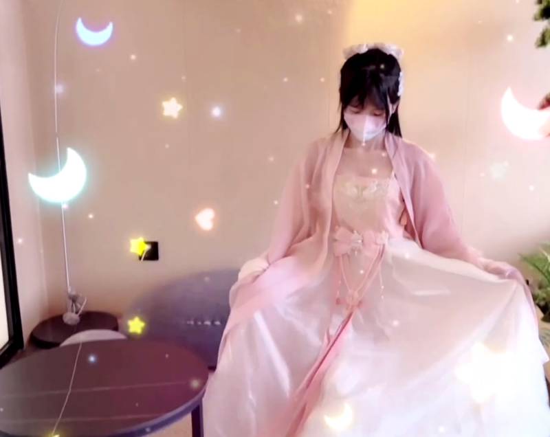 粉色情人-花神来人间 [1V/704M]