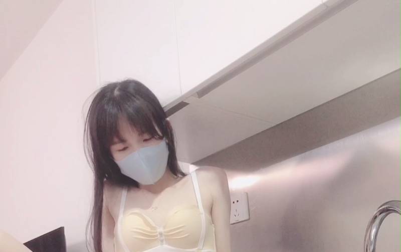 粉色情人 -喜欢的女神各种才艺展示 [10/877M]