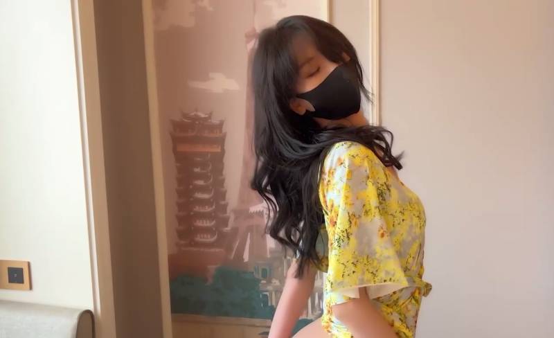 冉冉学姐 -黄色战袍 [1V/516M]