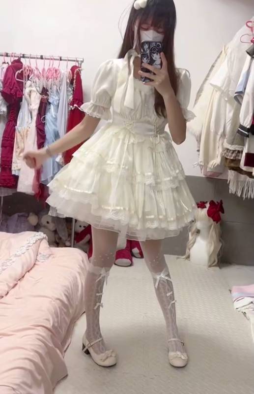 软软兔 -白色洛丽塔 [1V/329M]