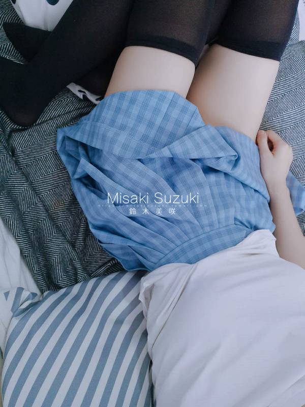 铃木美咲 Misaki Suzuki - 黑色过膝袜语调 [48P/1V/941M]