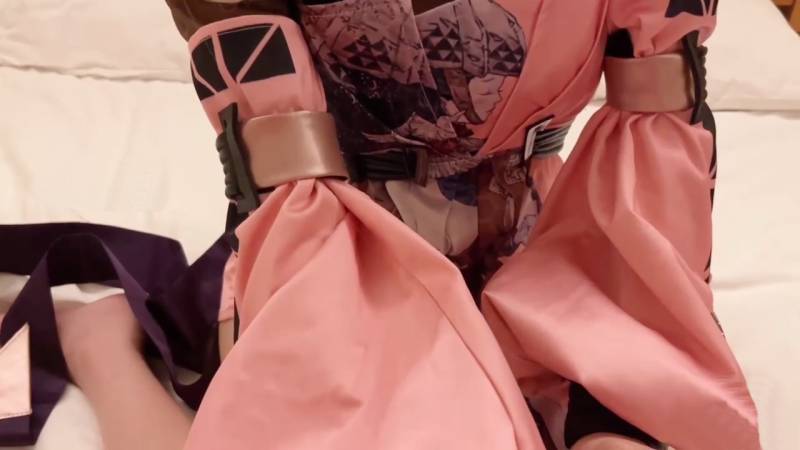 锅锅酱 -Cos阿离主人一起玩王者荣耀 [1V/295M]