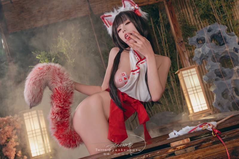 咬人小小兔 -二月订阅狐之灵梦 Roly Poly[71P/1V/1.63G]