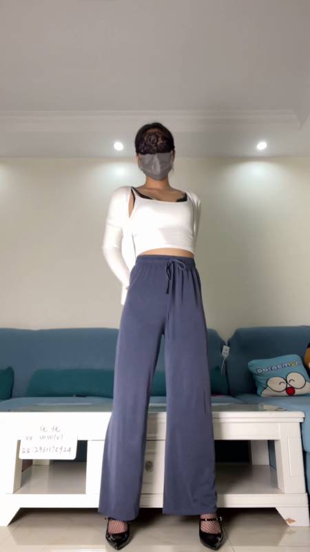 超人气御姐-优优-新-休闲居家服 [1V/1.96G]