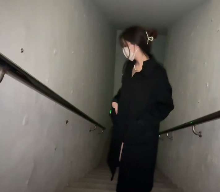 极品御姐 情深叉喔- 剧情- 尾随极品主播 [1V/546M]