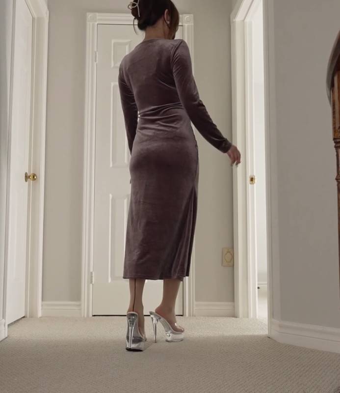 高人气御姐 米菲兔 -给安装师傅的特别礼物 [1V/1.32G]