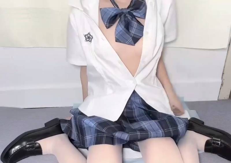 神探狸狸 -白丝jk [1V/176M]