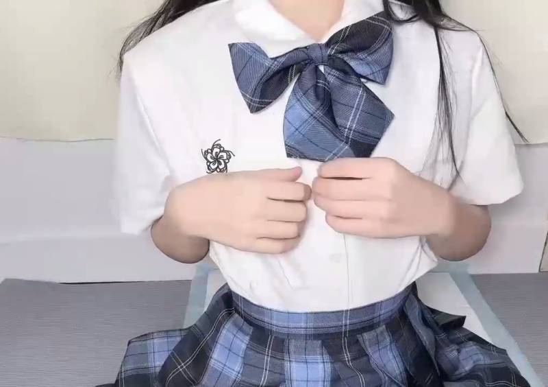 神探狸狸 -白丝jk [1V/176M]