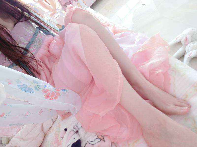 萌兰酱 萌小兔-粉色汉服 [100P/1V/280M]