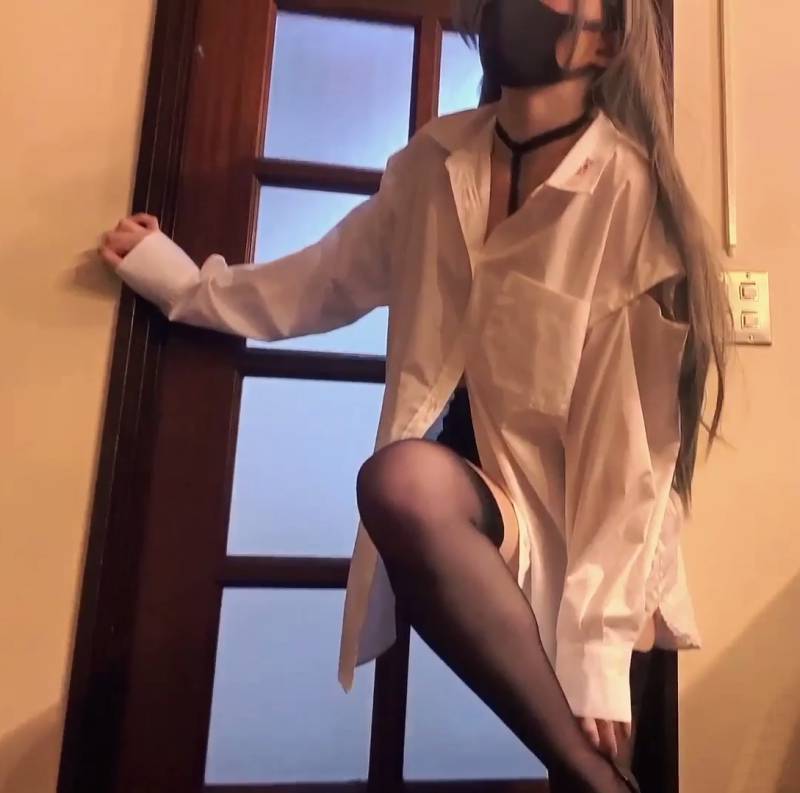 鸡教练 -暗恋很久的极品女邻居 [1v/1.40G]