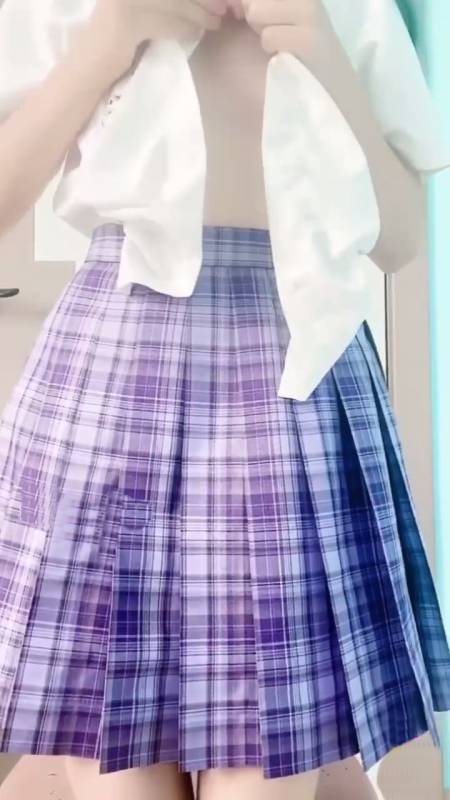 极品妹子 佐美 - 椅上JK学妹 [1v/159M]