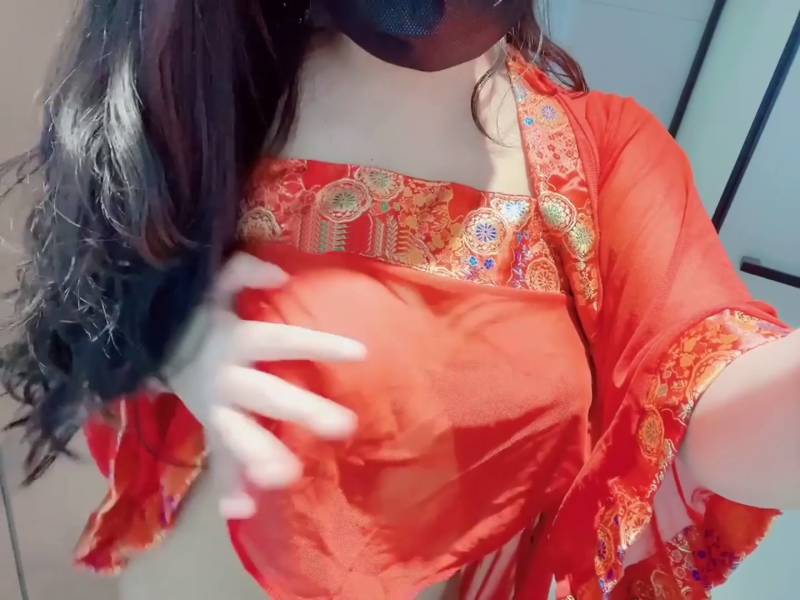 薇薇安 -古风红肚兜 [1V/276M]