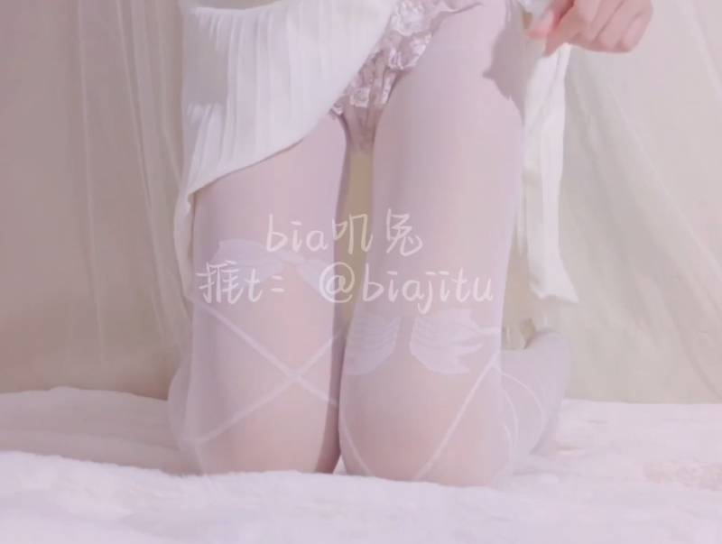 软甜糯米糍-白丝粉色口球 [2V/243M]