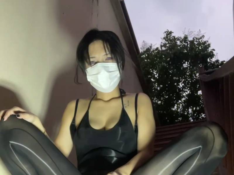 你的KK-黑丝户外 [1V/417M]