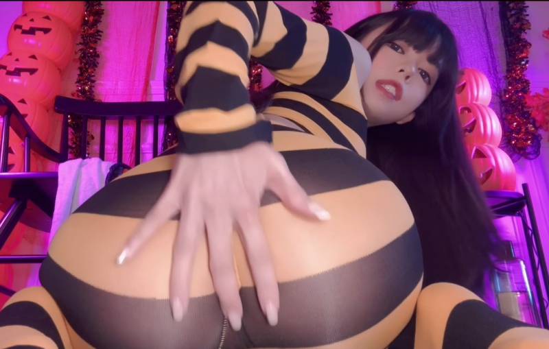 kittyxkum-最新4月私拍合集 [6v/3.55G]