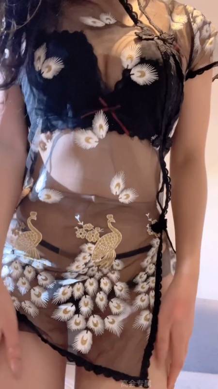 乔安-透视旗袍 [1v/158M]