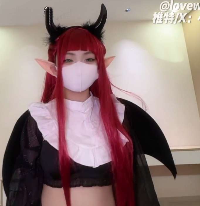 极品妹子 小欣奈 -小恶魔 [1V,635.6M]