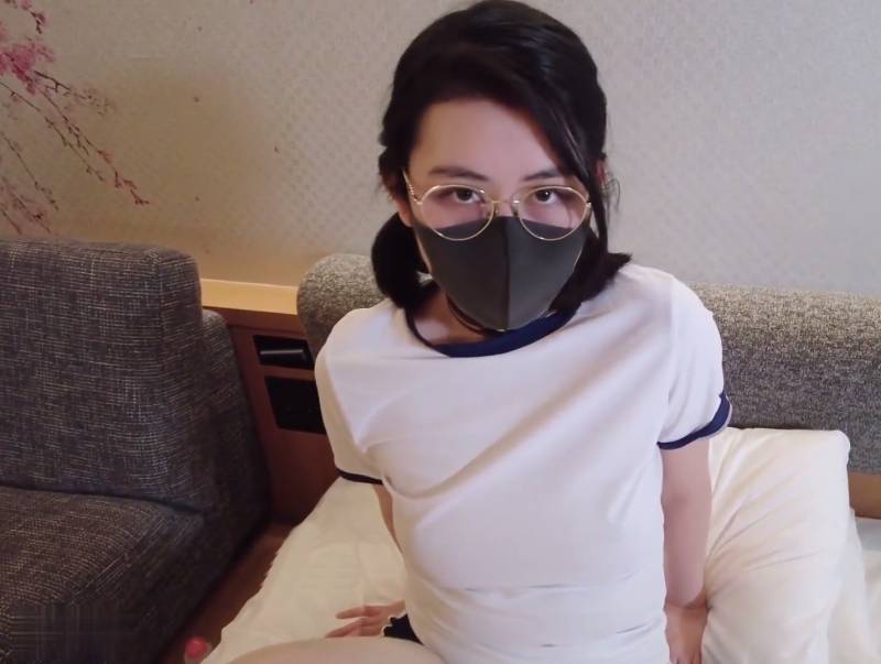 奶咪-房东的极品尤物 [1v/809M]