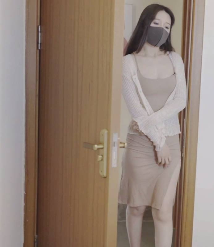 桥本香菜-与姐姐的男友秘密 [36P/1v/1.06G]