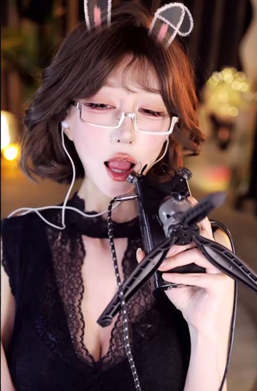 张爱玲 晚自习后的放松 [1V/157M]